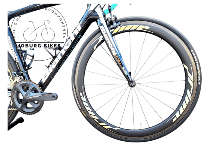 Bianchi Intenso Carbon Road Bike (53cm)
